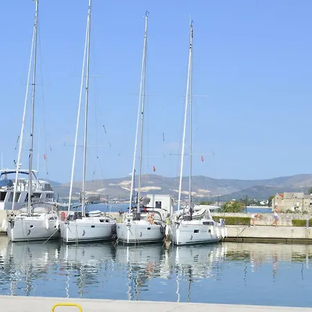 Krivic * Kaštela